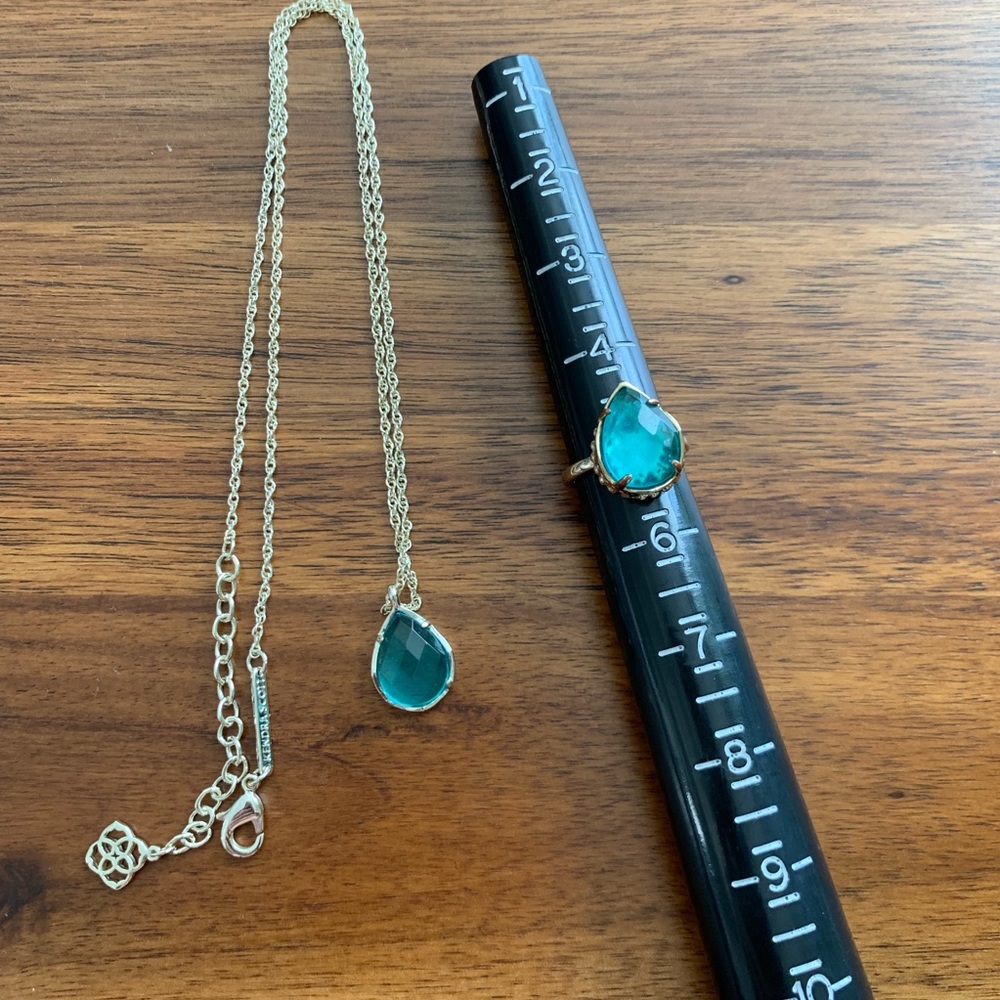 Vintage Kendra Scott set in London blue